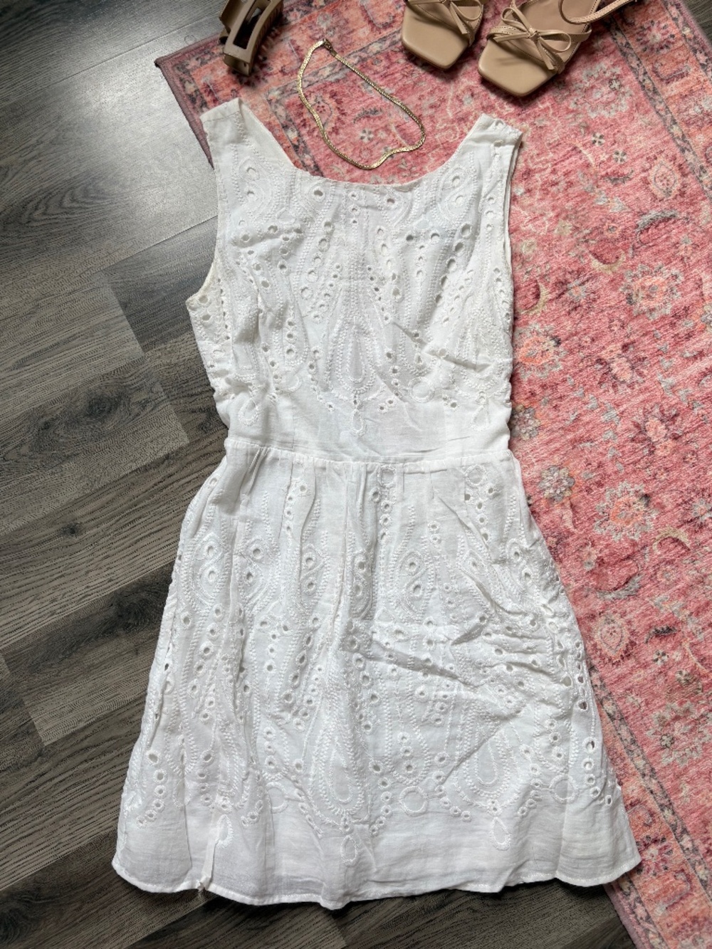 Embroidered Open Back Mini Dress in White Size S Forever 21